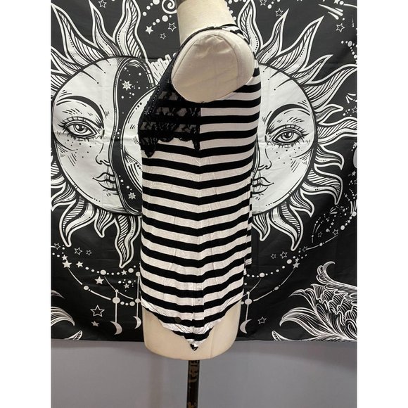 Designer QS by Oliver, sleeveless black and white - Picture 2 of 4
